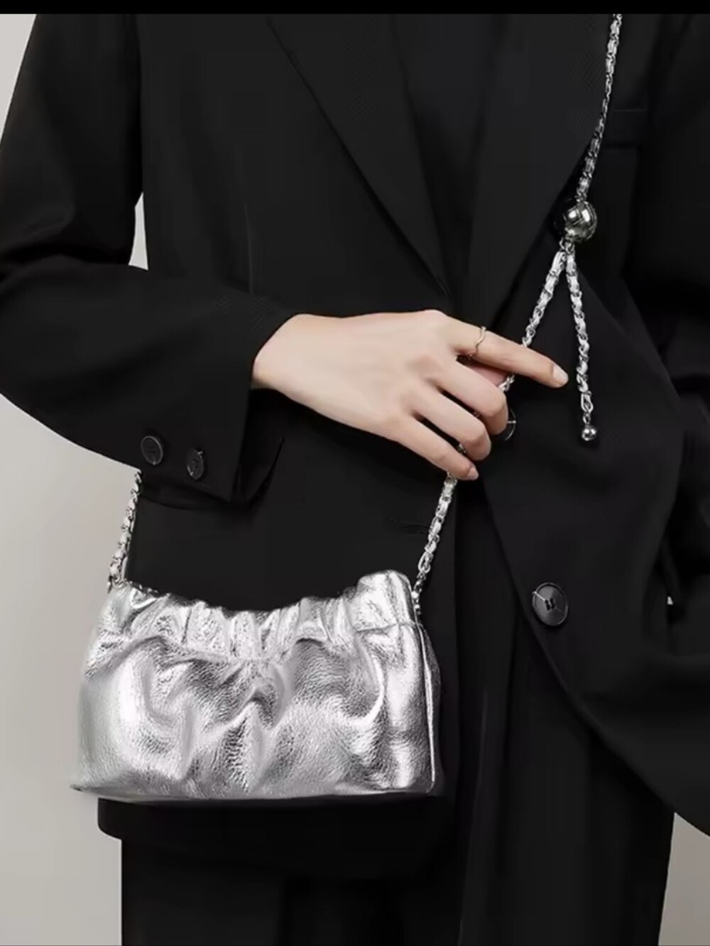 Genuine Leather Silver Metallic Chain-Handle Shoulder Bag - Picture 4 of 14